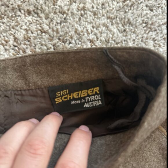 Vintage wool skirt - Picture 5 of 6